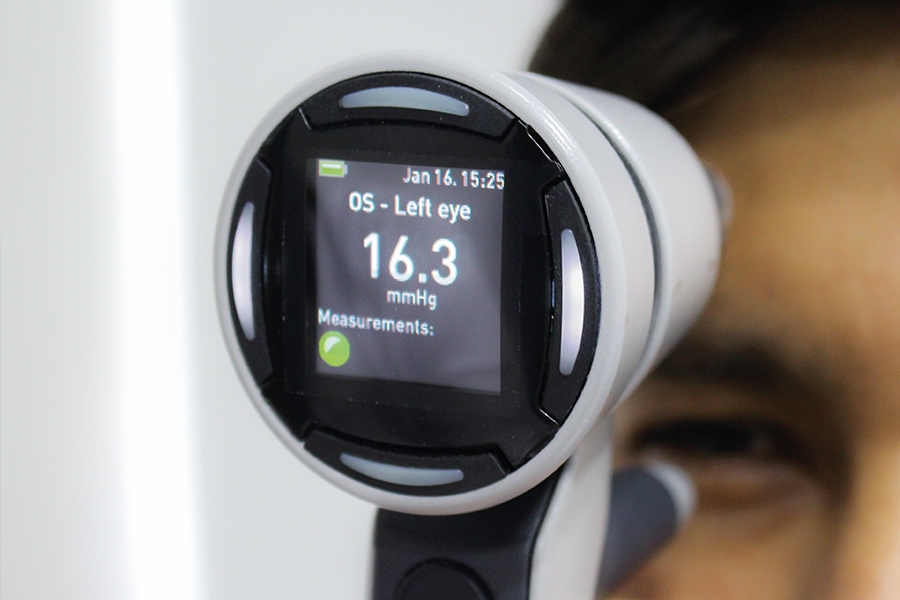 4 como se mide la presion intraocular y cuanto es lo normal